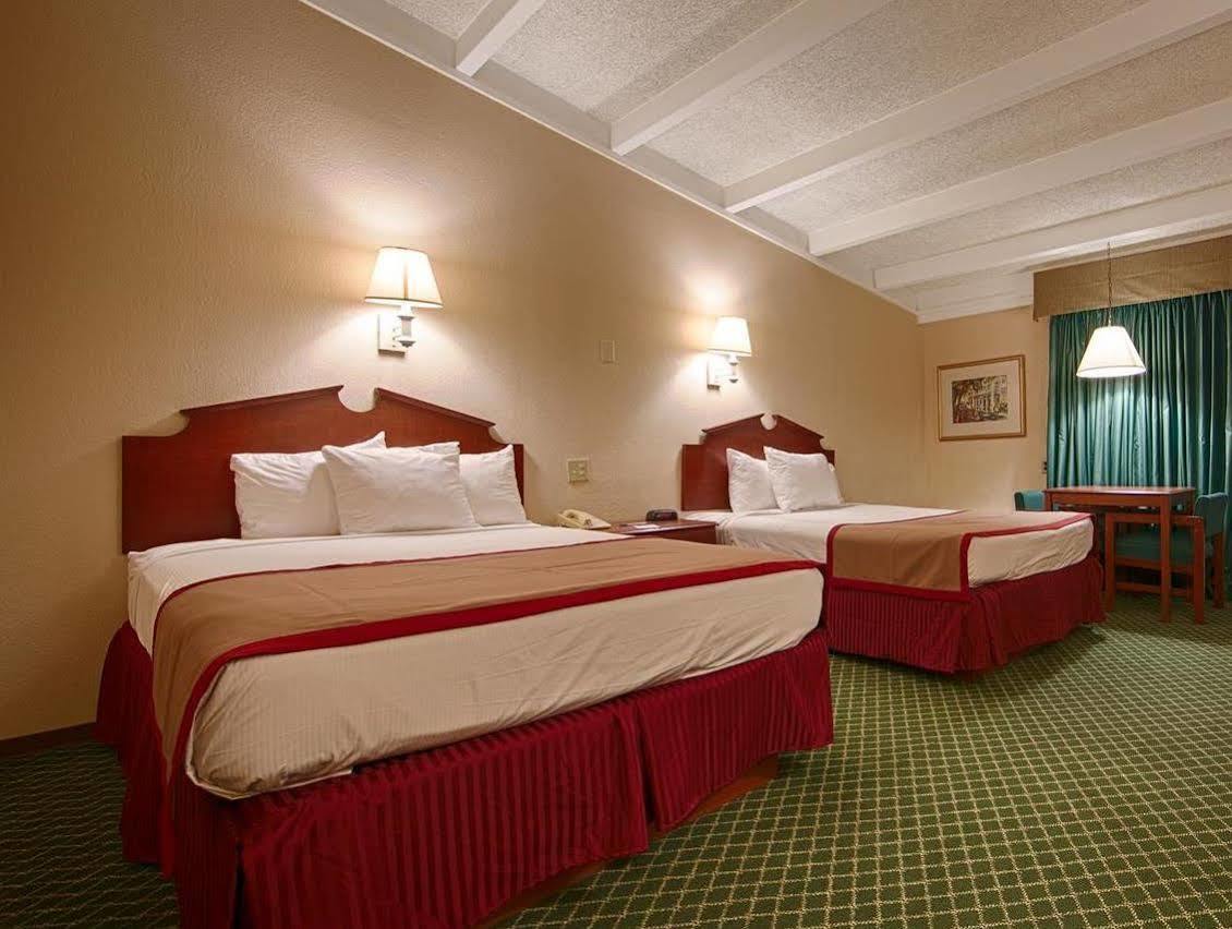 Best Western Orlando West Экстерьер фото