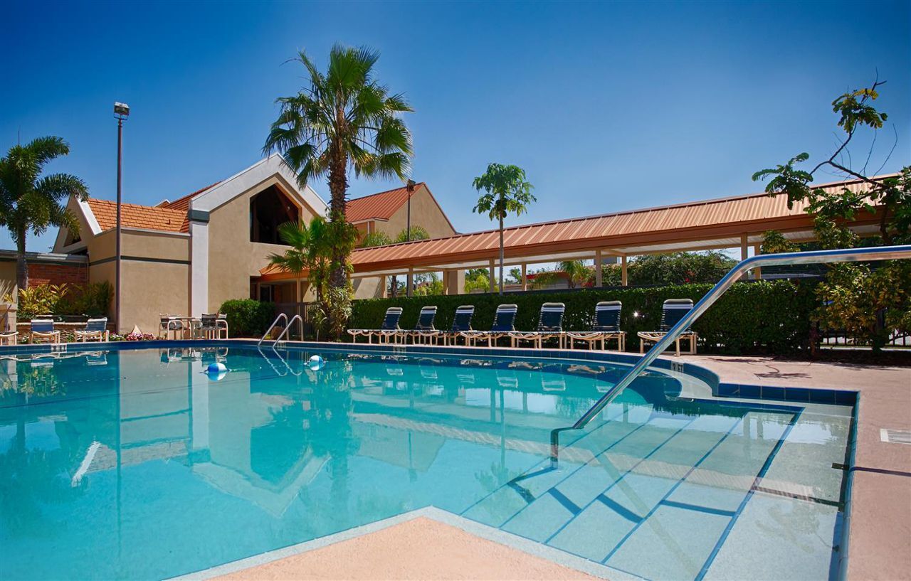 Best Western Orlando West Экстерьер фото